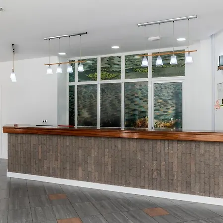 아파트호텔 Livvo Morromar