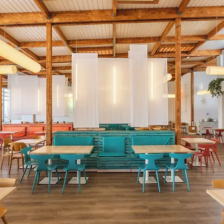 Hotel apartamentowy Livvo Morromar Puerto del Carmen (Lanzarote)