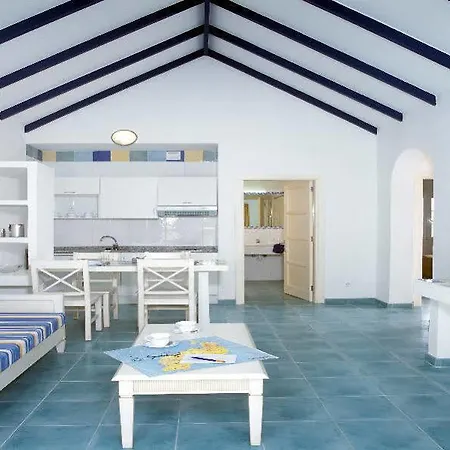 Apart-hotel Livvo Morromar 3*